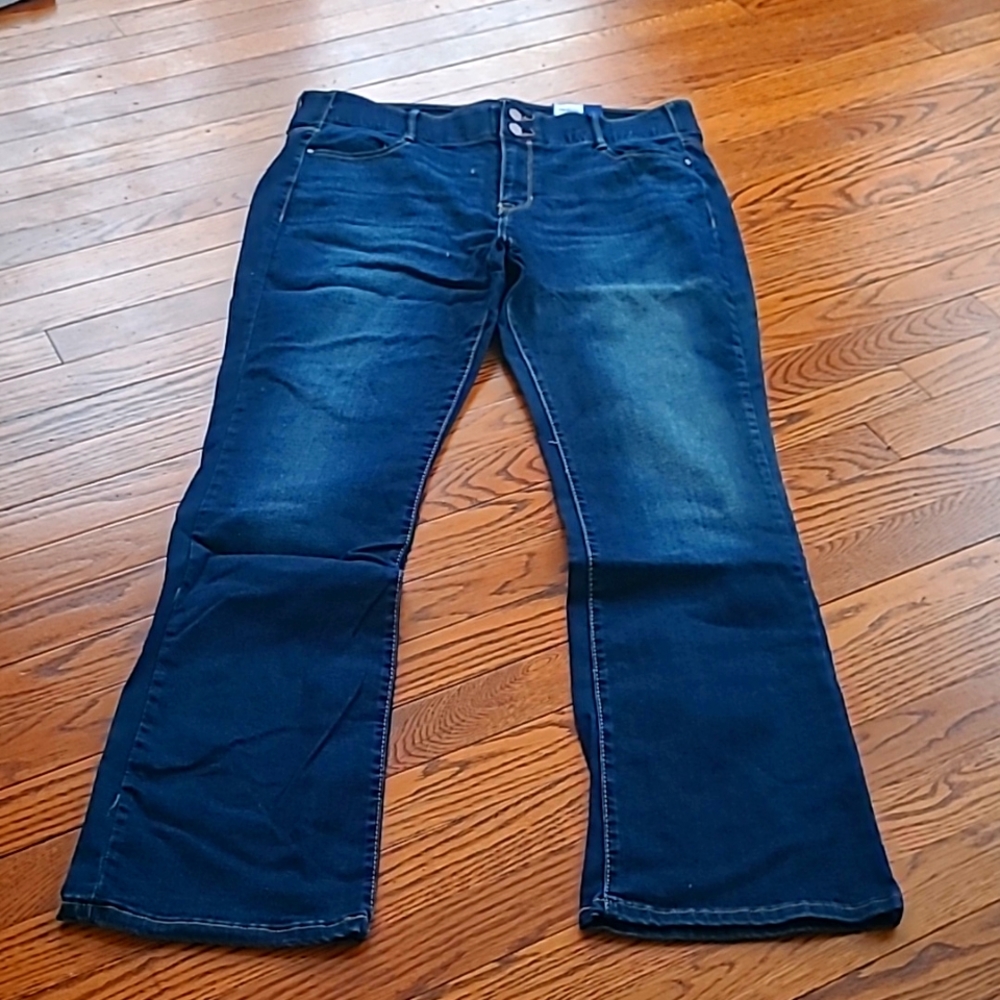 Kohls Apt.9 mid rise jeans